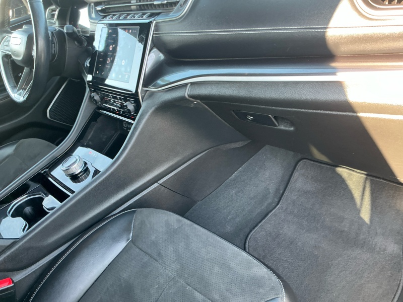 2022 Jeep Grand Cherokee L