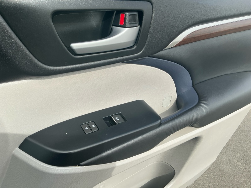 2015 Toyota Highlander