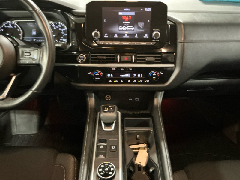 2022 Nissan Pathfinder