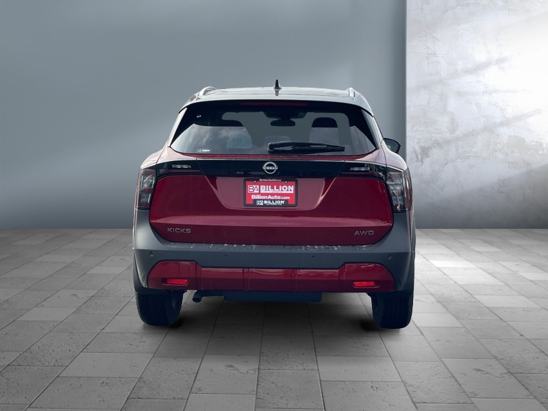 2025 Nissan Kicks