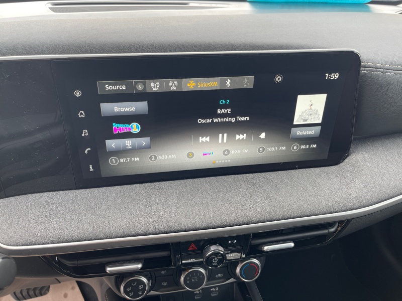 2025 Nissan Kicks
