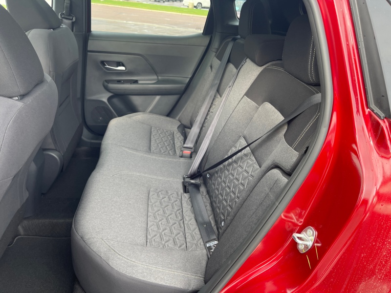 2025 Nissan Kicks