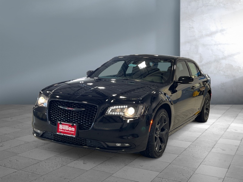 2023 Chrysler 300