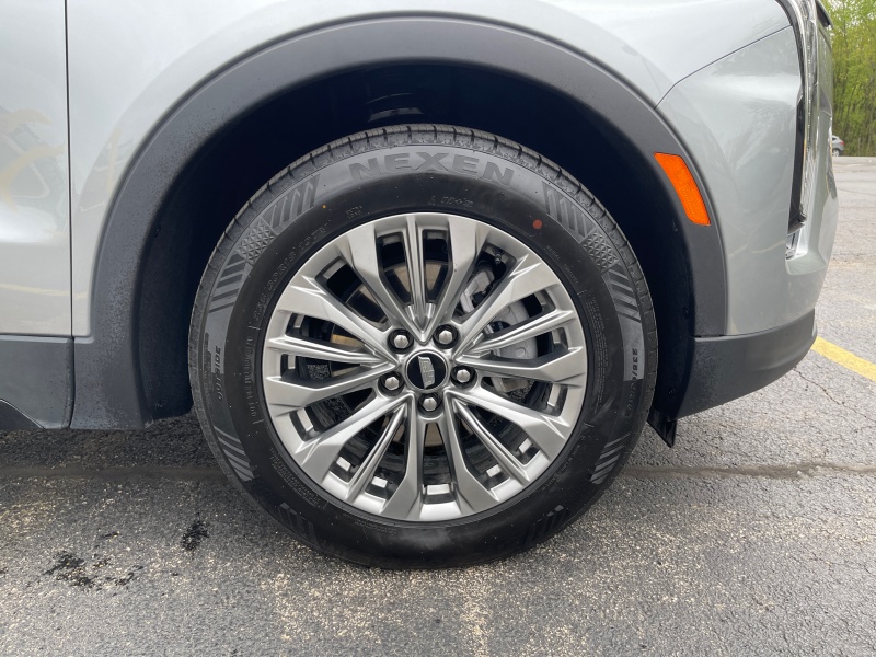 2024 Cadillac XT4