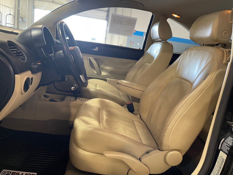 2007 Volkswagen New Beetle Coupe