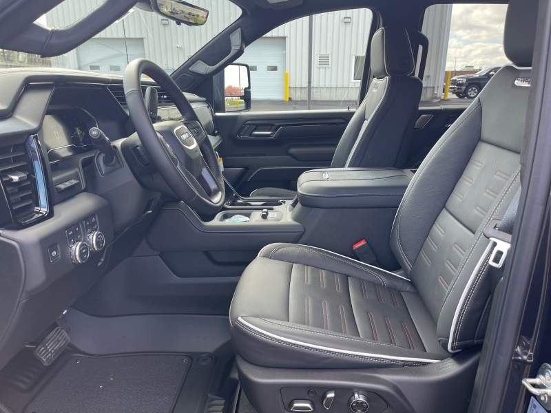 2025 GMC Sierra 2500HD