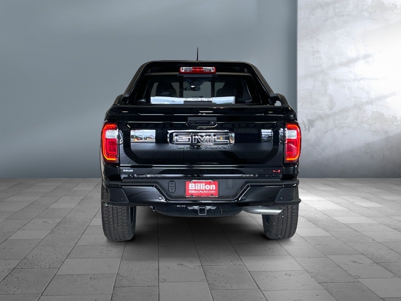 2025 GMC Canyon