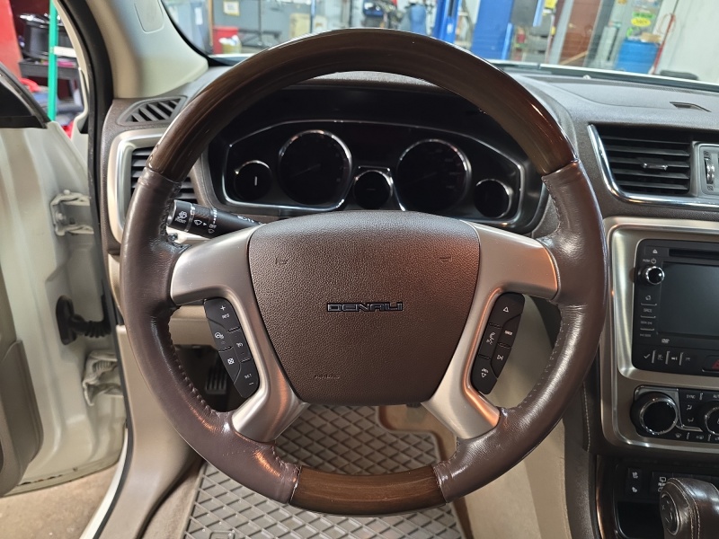 2015 GMC Acadia