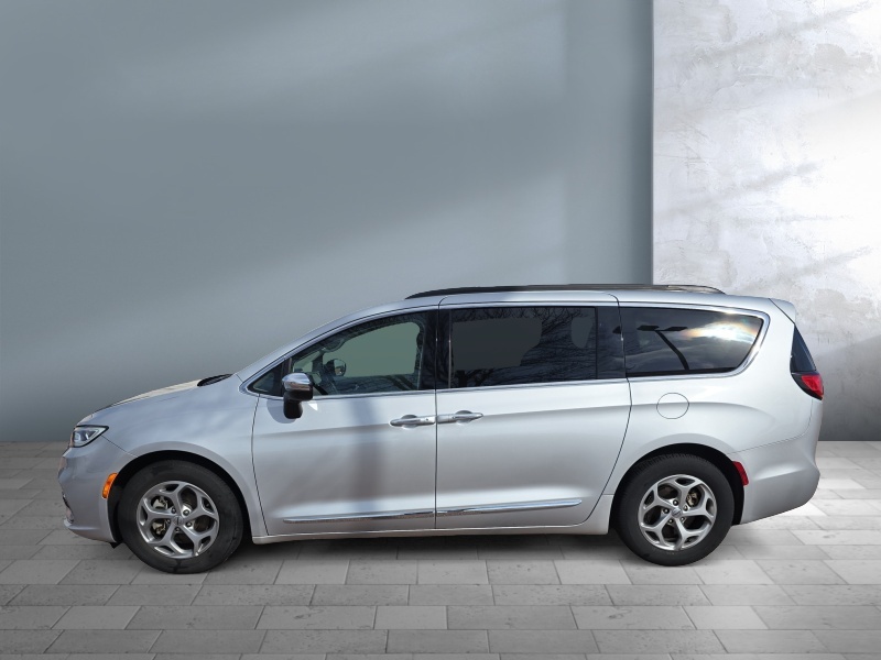 2023 Chrysler Pacifica
