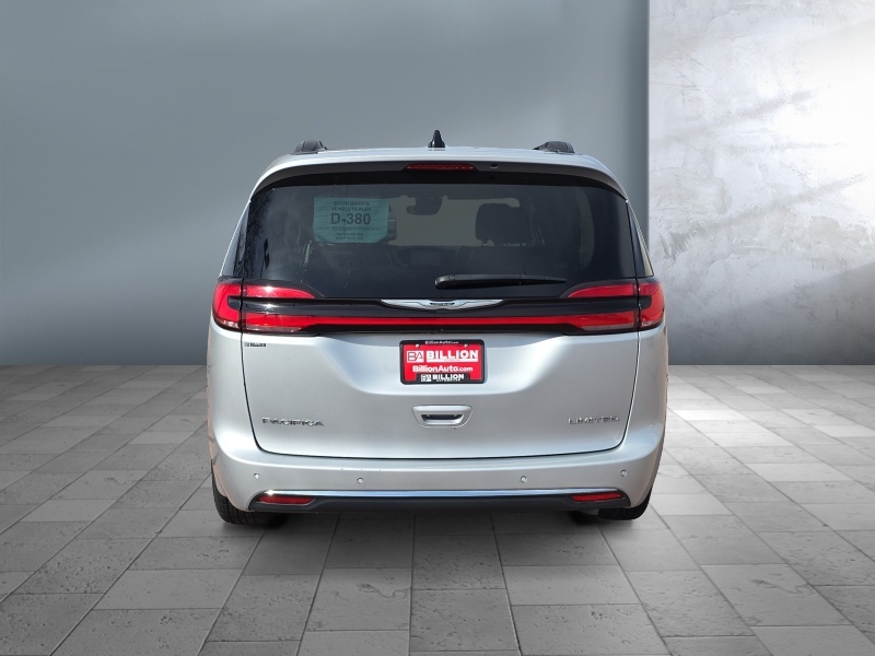 2023 Chrysler Pacifica