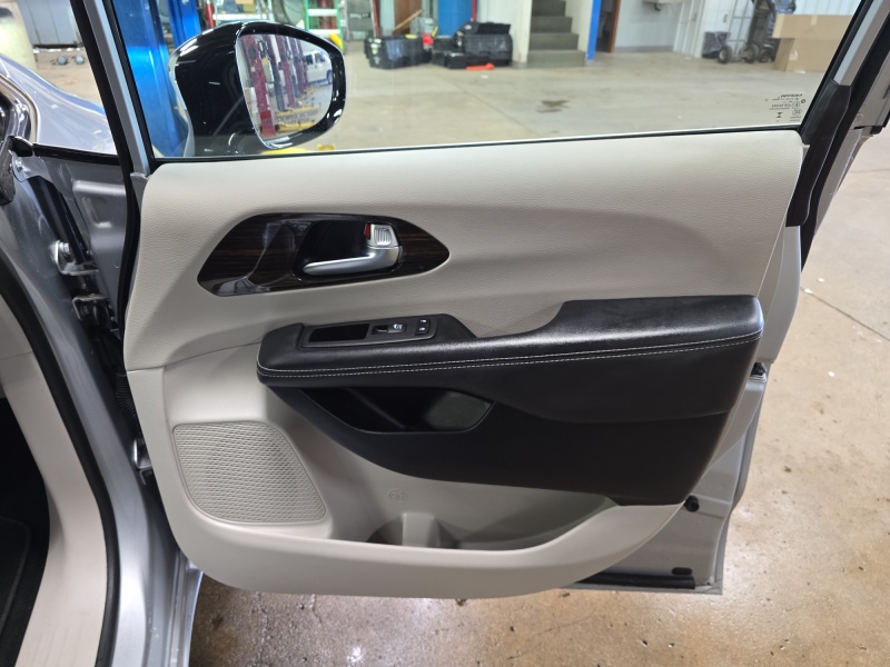2023 Chrysler Pacifica