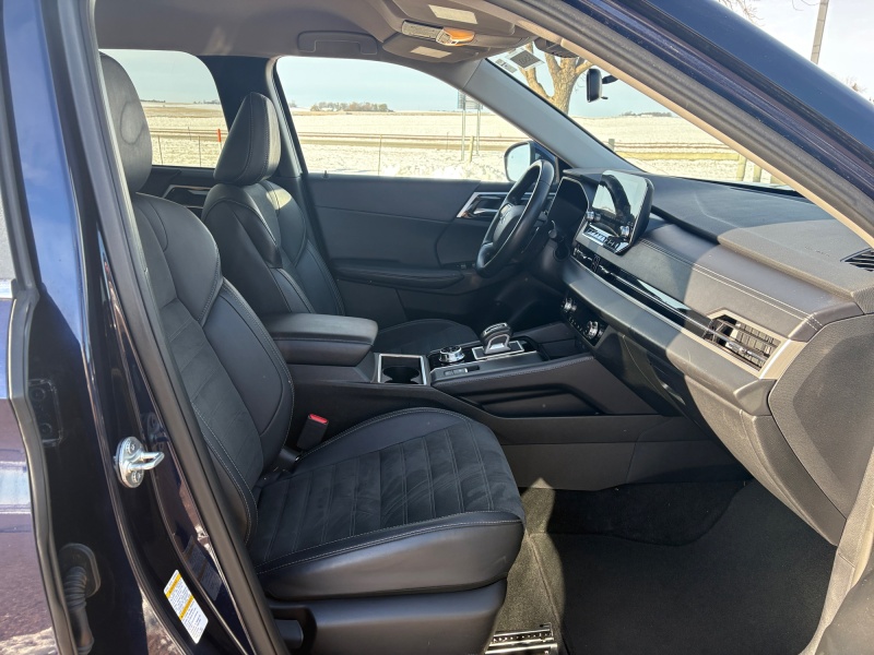 2024 Mitsubishi Outlander