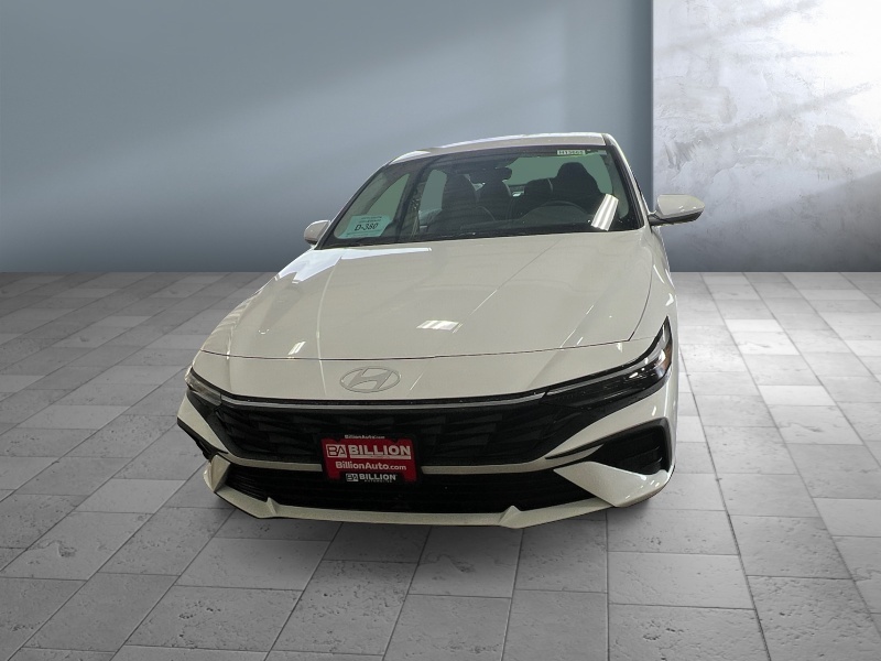 2024 Hyundai Elantra Hybrid