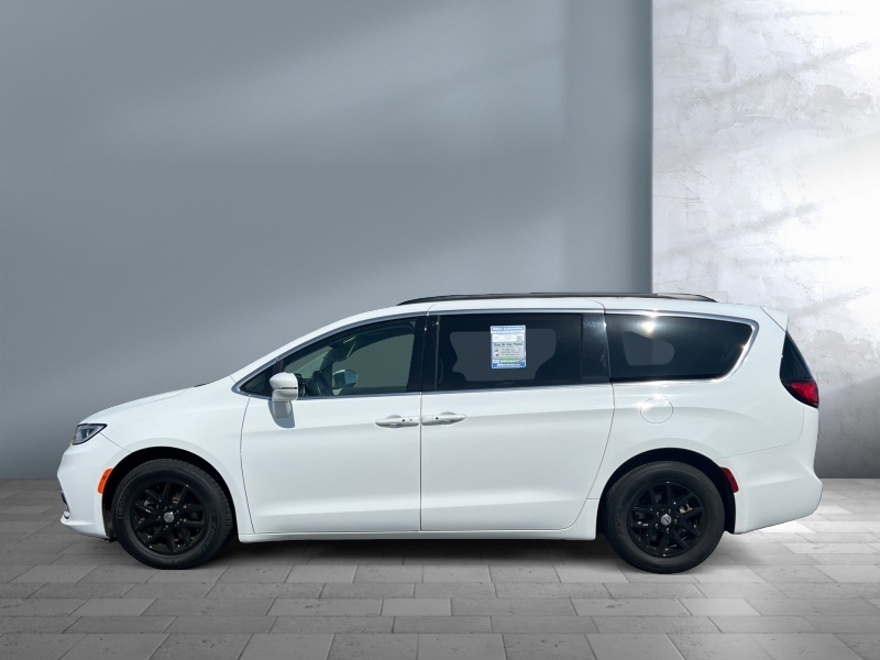 2022 Chrysler Pacifica