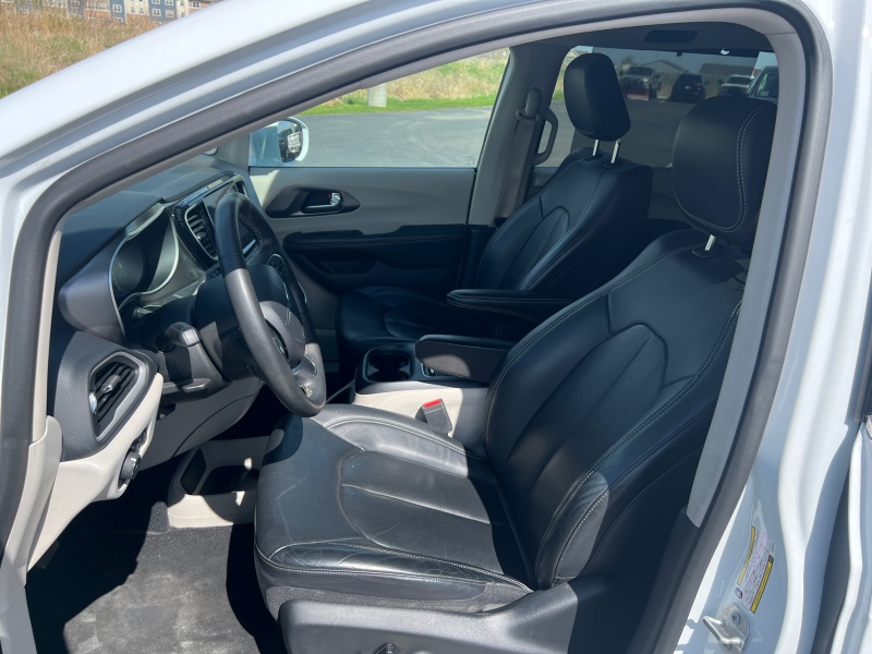 2022 Chrysler Pacifica