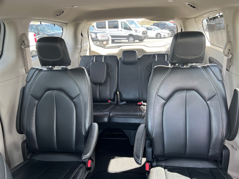 2022 Chrysler Pacifica