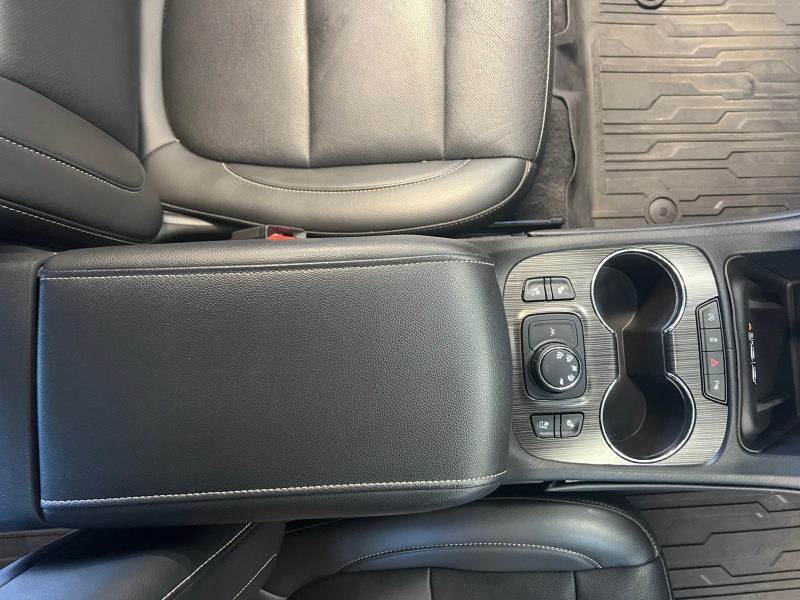 2021 GMC Acadia