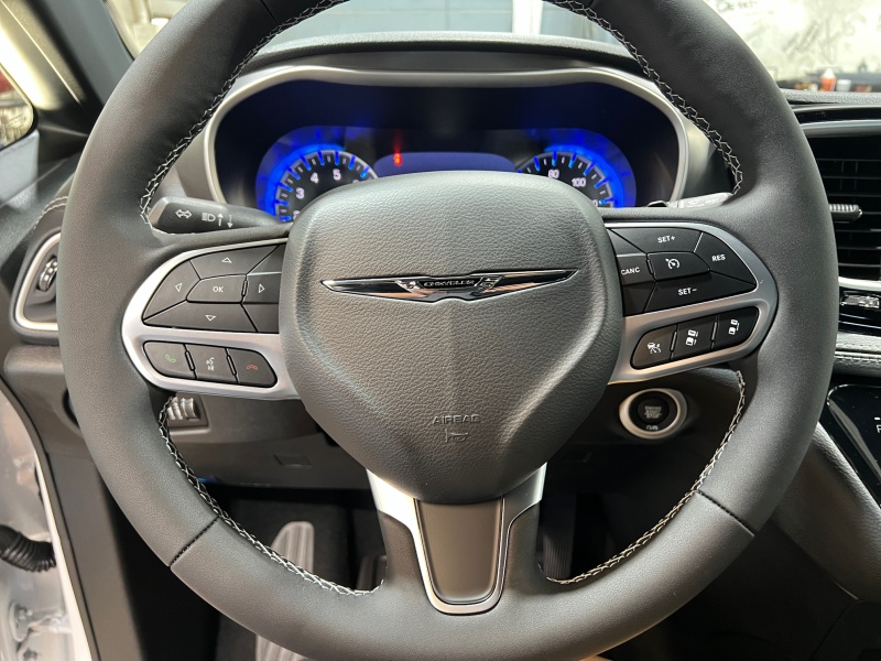 2026 Chrysler Pacifica