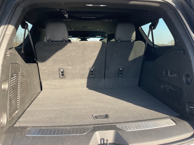 2023 Chevrolet Suburban