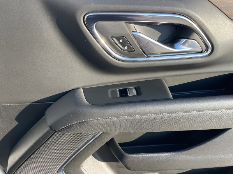 2023 Chevrolet Suburban