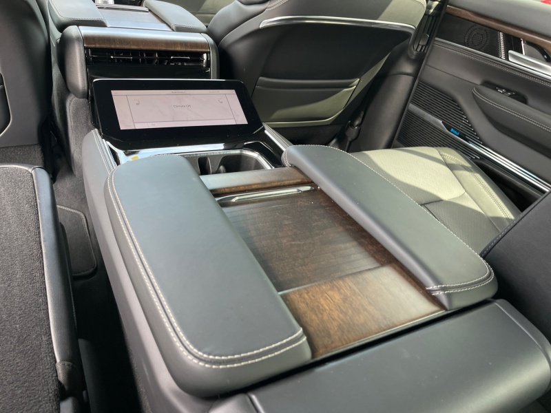 2024 Jeep Grand Wagoneer L
