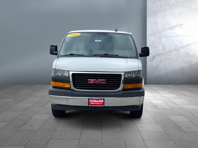 2017 GMC Savana Passenger
