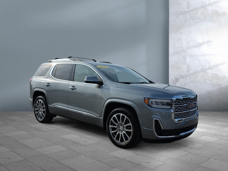 2023 GMC Acadia