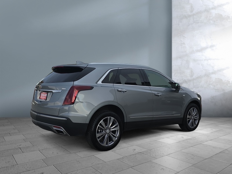 2025 Cadillac XT5