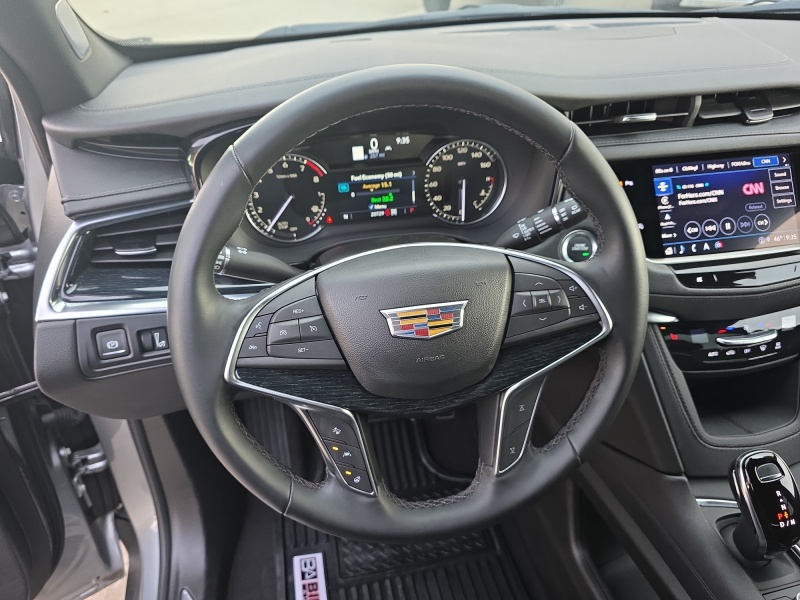 2025 Cadillac XT5