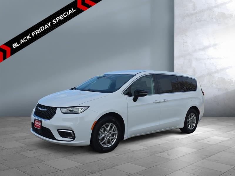 Used 2024 Chrysler Pacifica Touring L Vans