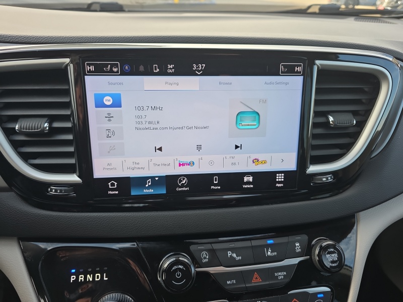 2024 Chrysler Pacifica