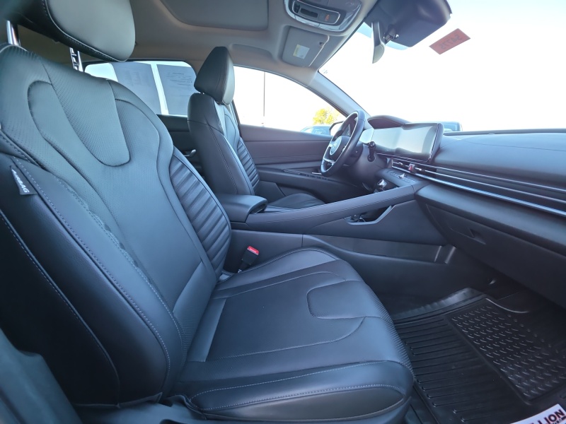 2022 Hyundai Elantra