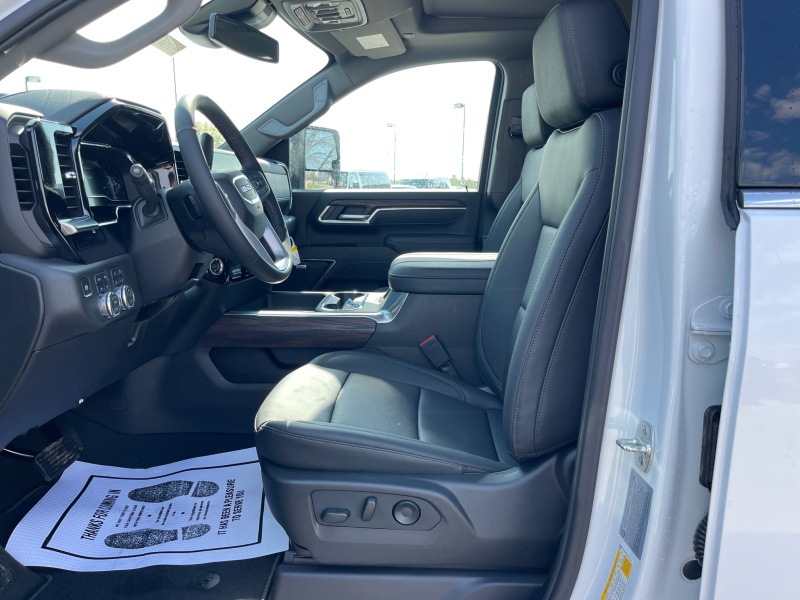 2025 GMC Sierra 2500HD
