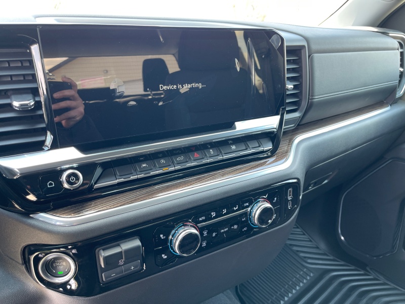 2025 GMC Sierra 1500
