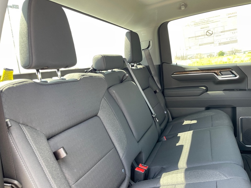 2025 GMC Sierra 1500