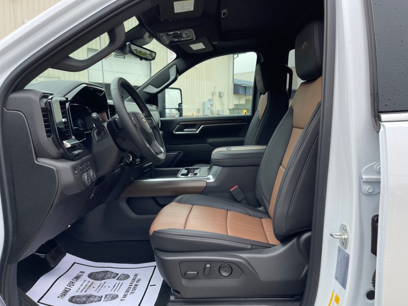 2025 Chevrolet Silverado 3500HD