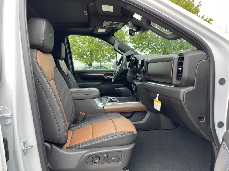 2025 Chevrolet Silverado 3500HD