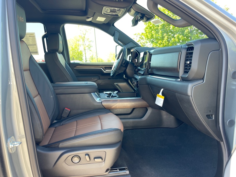 2025 Chevrolet Silverado 3500HD
