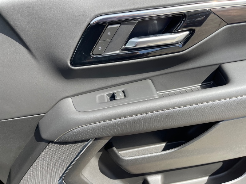 2025 Chevrolet Suburban