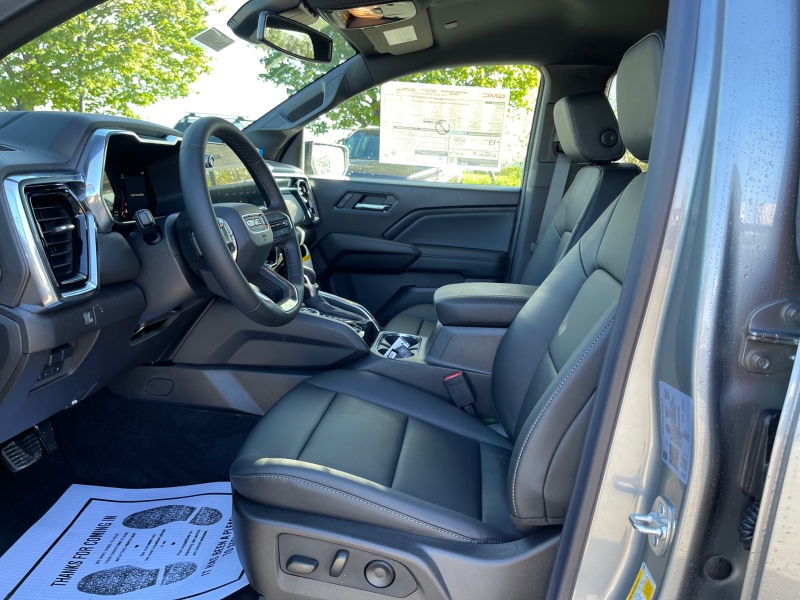 2025 GMC Canyon