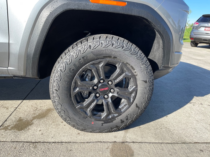2025 GMC Canyon