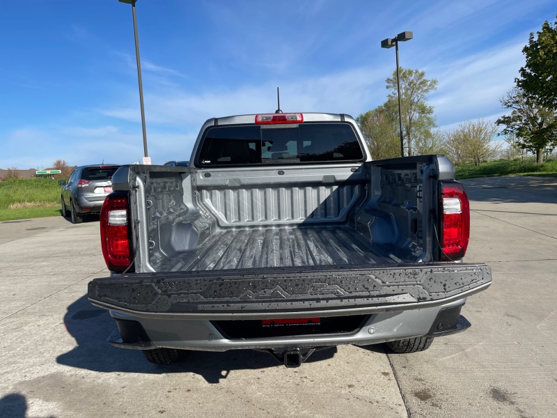 2025 GMC Canyon
