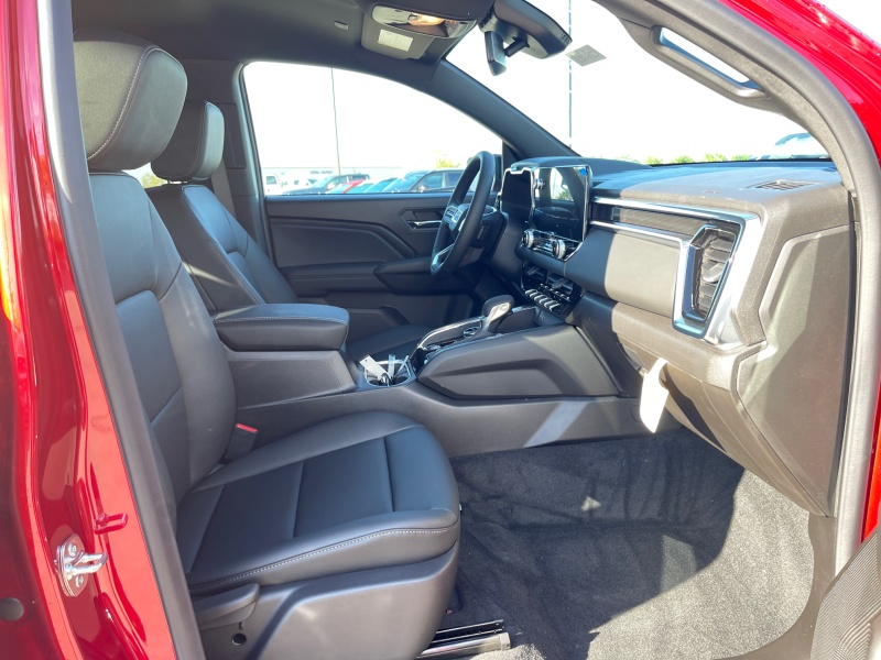 2025 GMC Canyon
