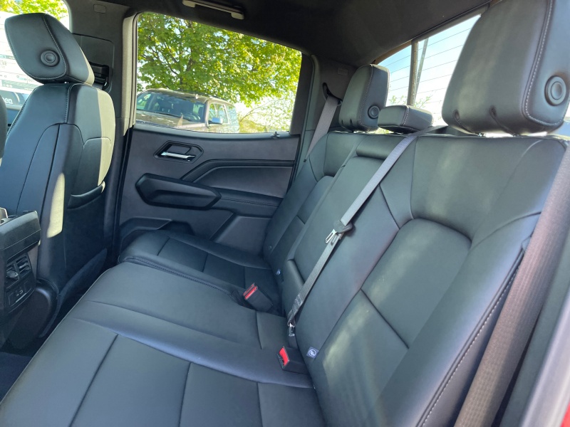 2025 GMC Canyon