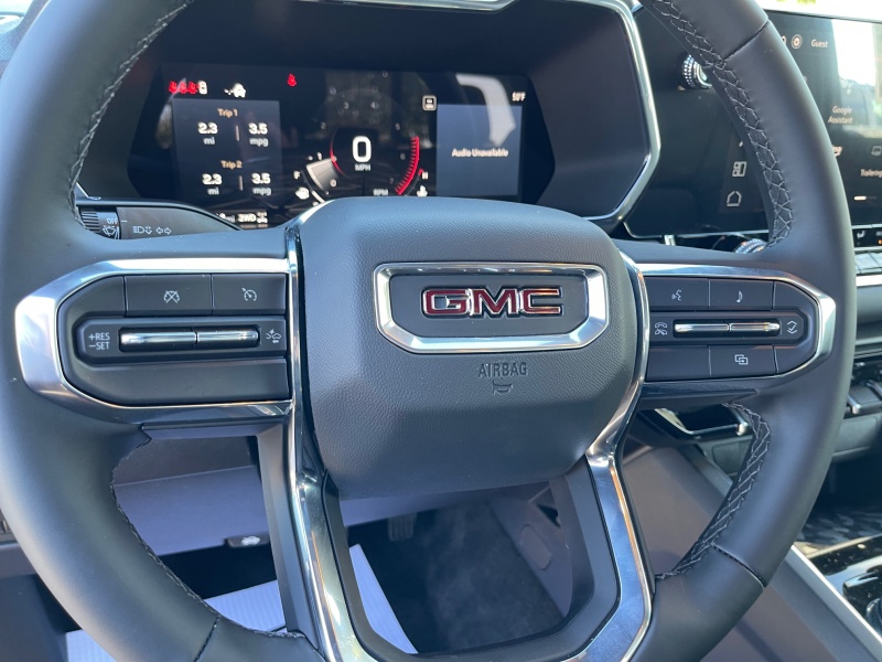 2025 GMC Canyon