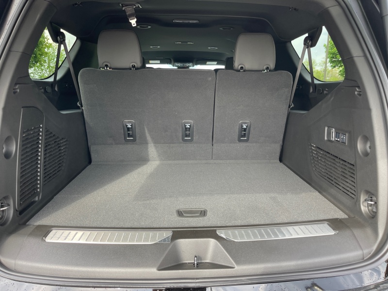 2025 Chevrolet Suburban