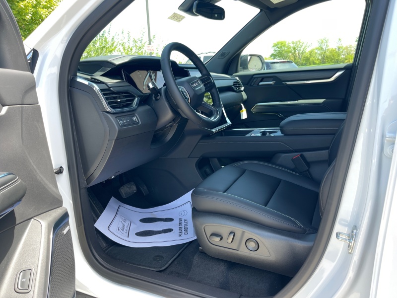 2025 GMC Acadia
