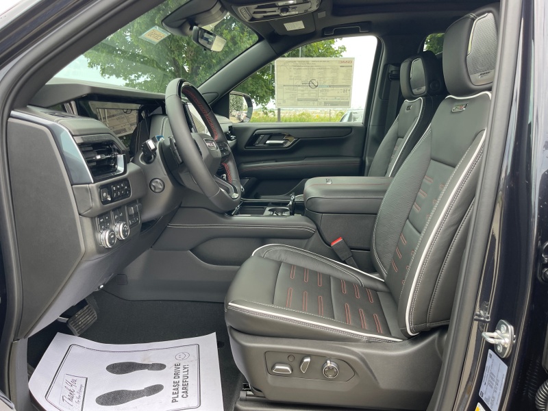 2025 GMC Yukon
