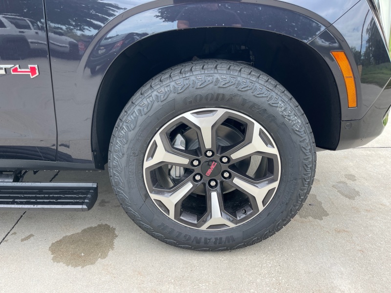 2025 GMC Yukon