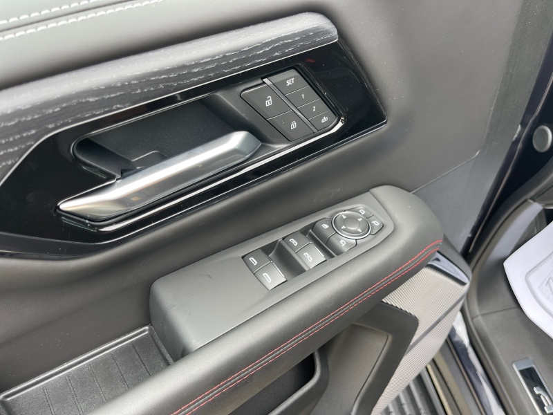 2025 GMC Yukon